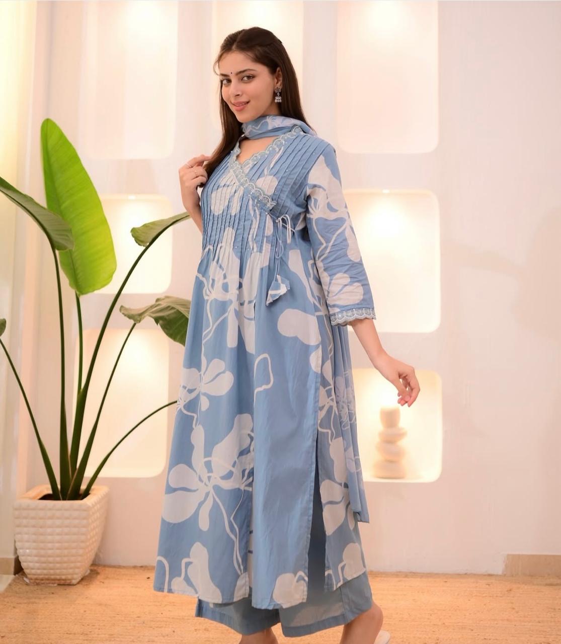 Elegant Floral Print Cotton Kurta Pant Dupatta Set.