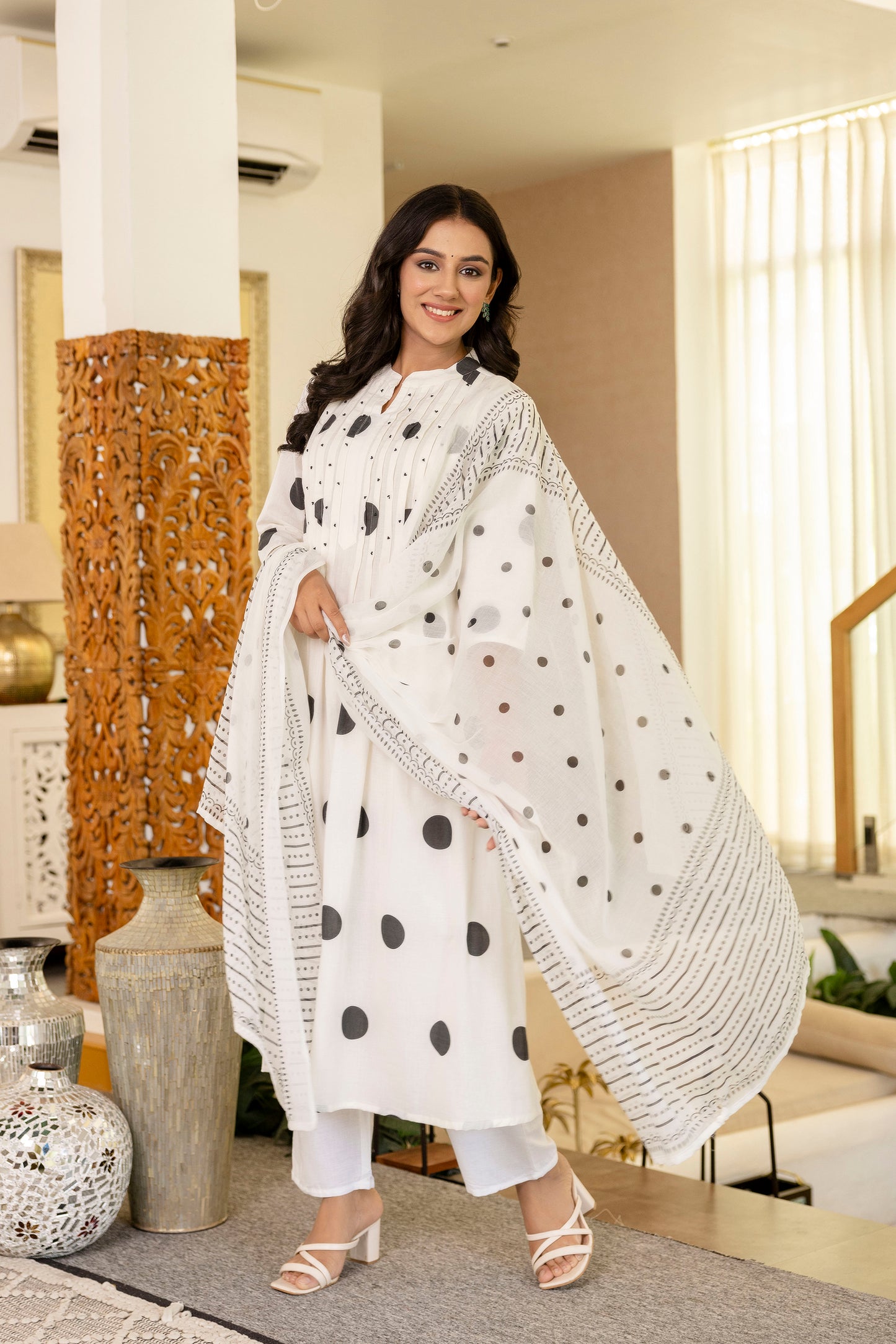 Poshart White Polka Kurta Pant Duptta Set.