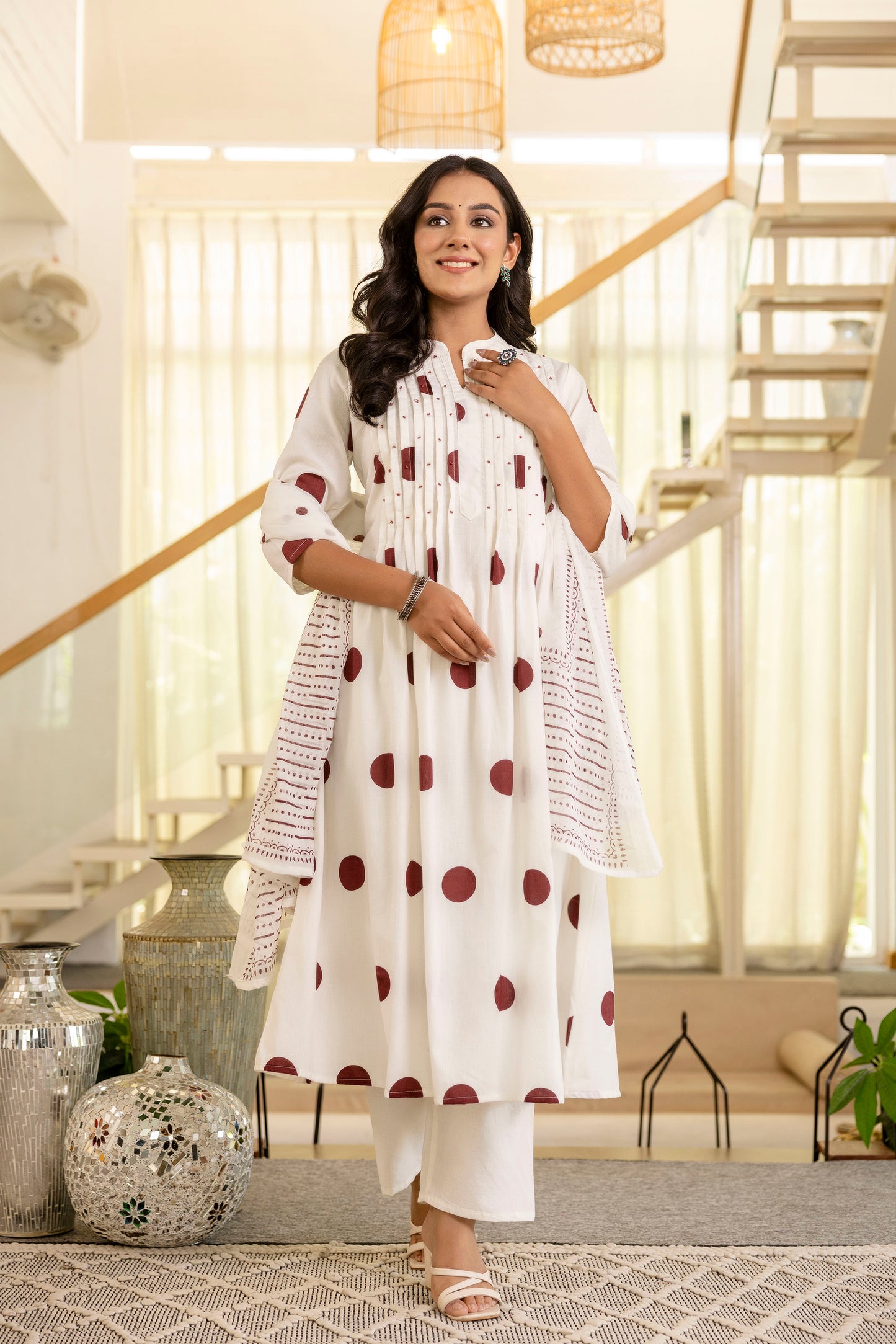 Poshart White Polka Kurta Pant Duptta Set.