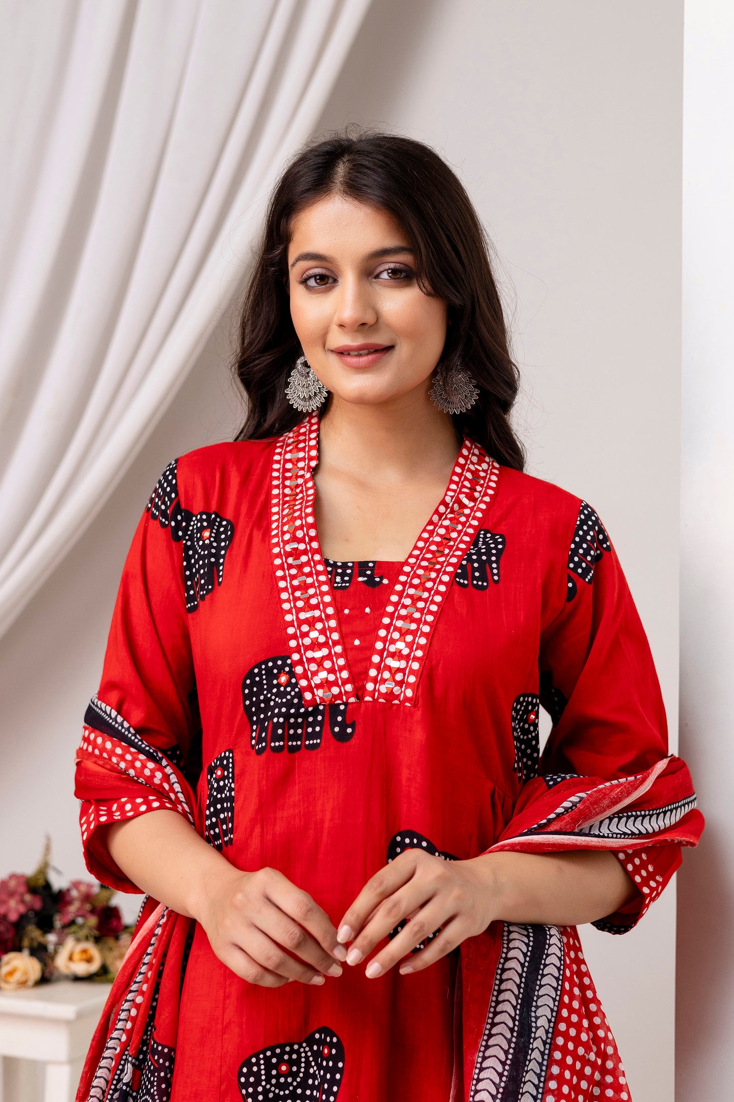 Poshart Hathi Print Cotton Kurta Pant Duptta Set.