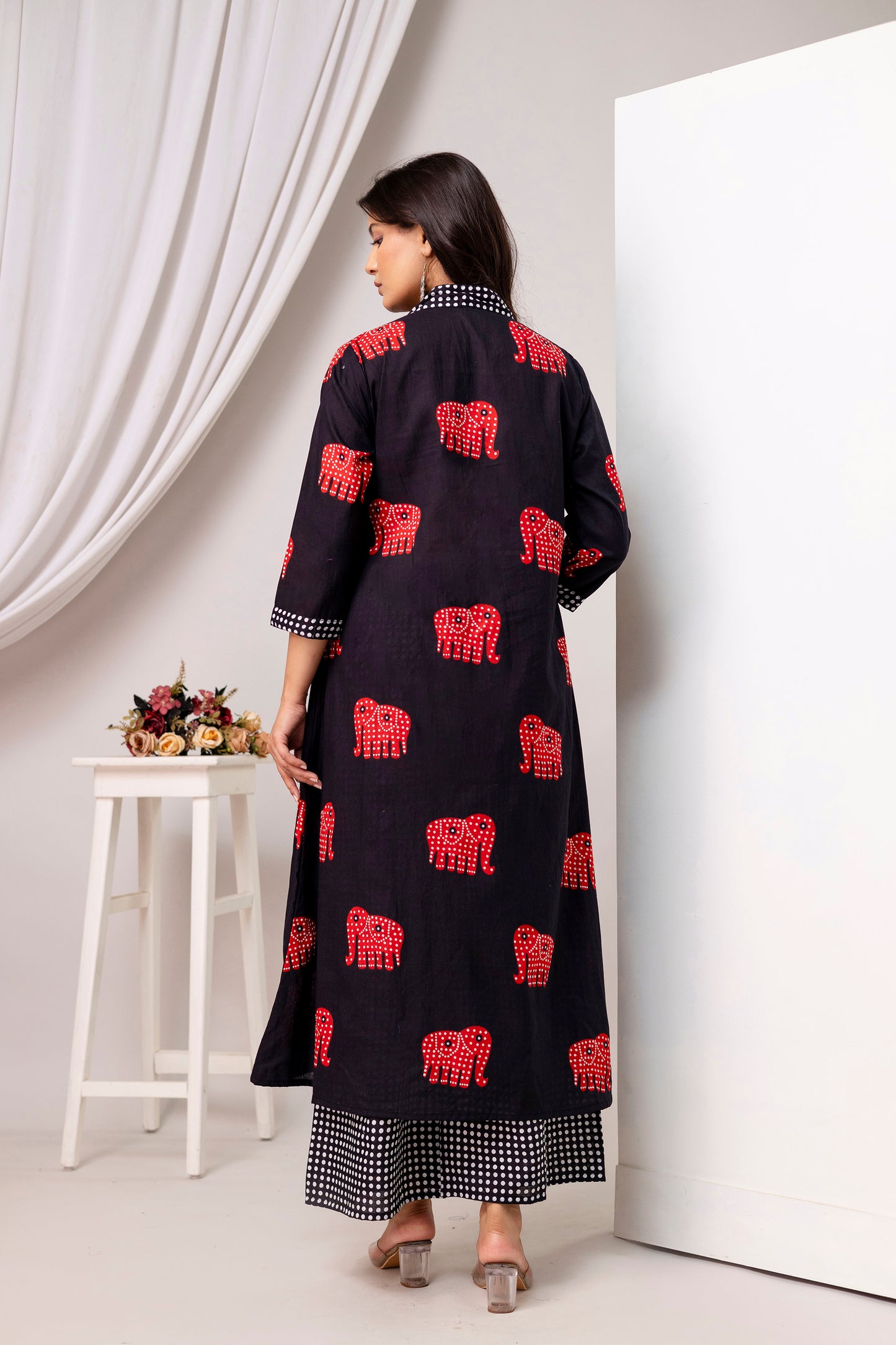 Poshart Hathi Print Cotton Kurta Pant Duptta Set.