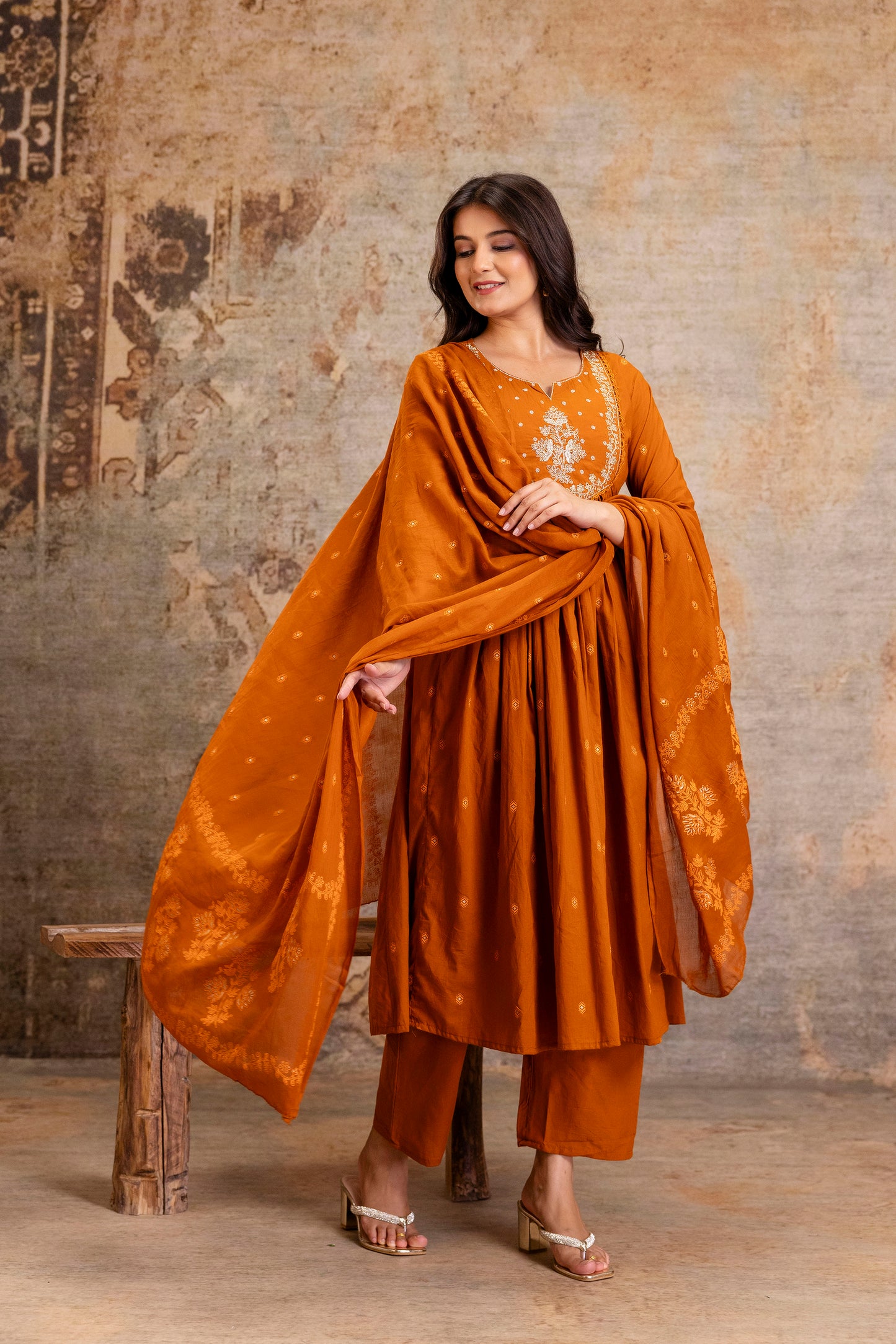 Poshart Handwork Zari Kurta Pant Duptta Set
