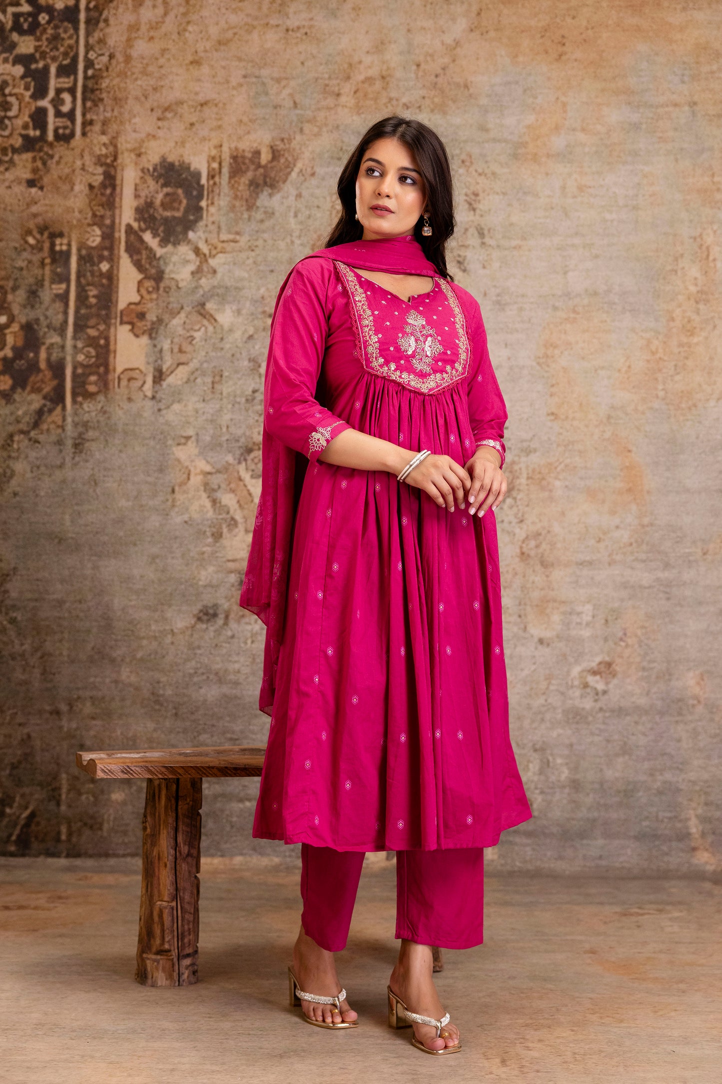 Poshart Handwork Zari Kurta Pant Duptta Set