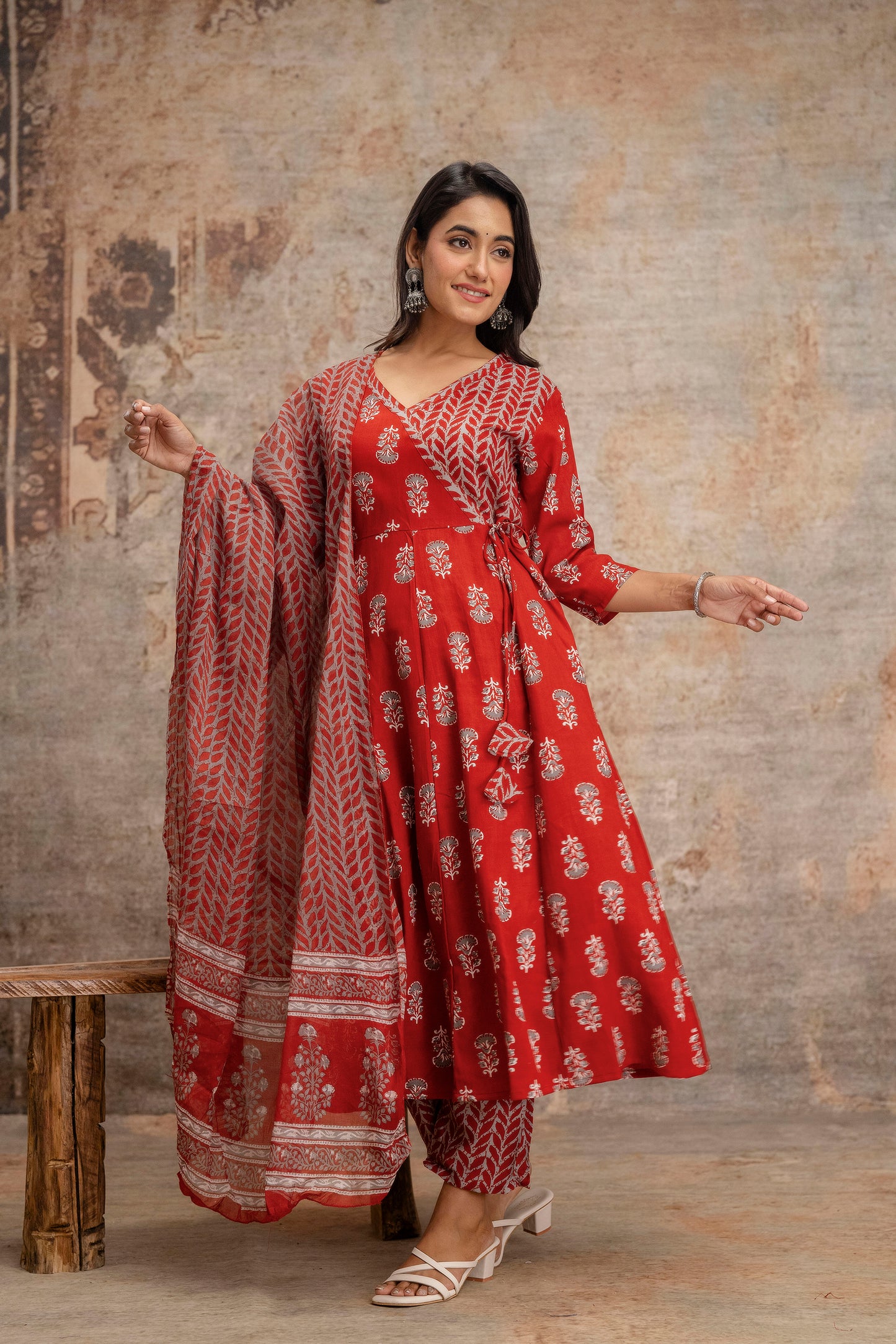 PoshArt Printed Reyon Kurta Pant Duptta Set.