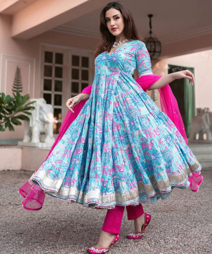 PoshArt Floral Printed Anarkali Slit Kurti With Pant And Dupatta