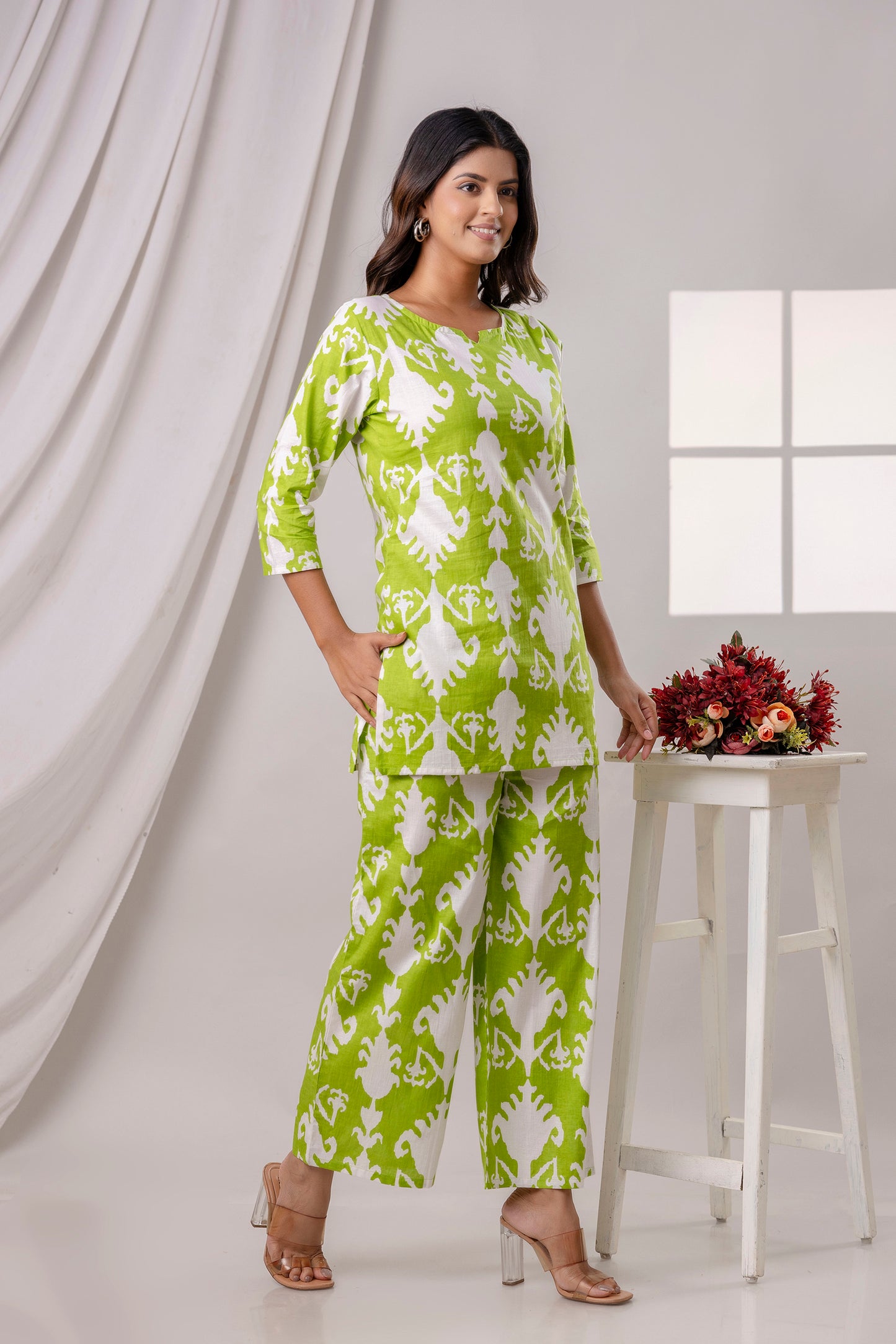 PoshArt Parrot Green Printed Cotton Co-ord set.