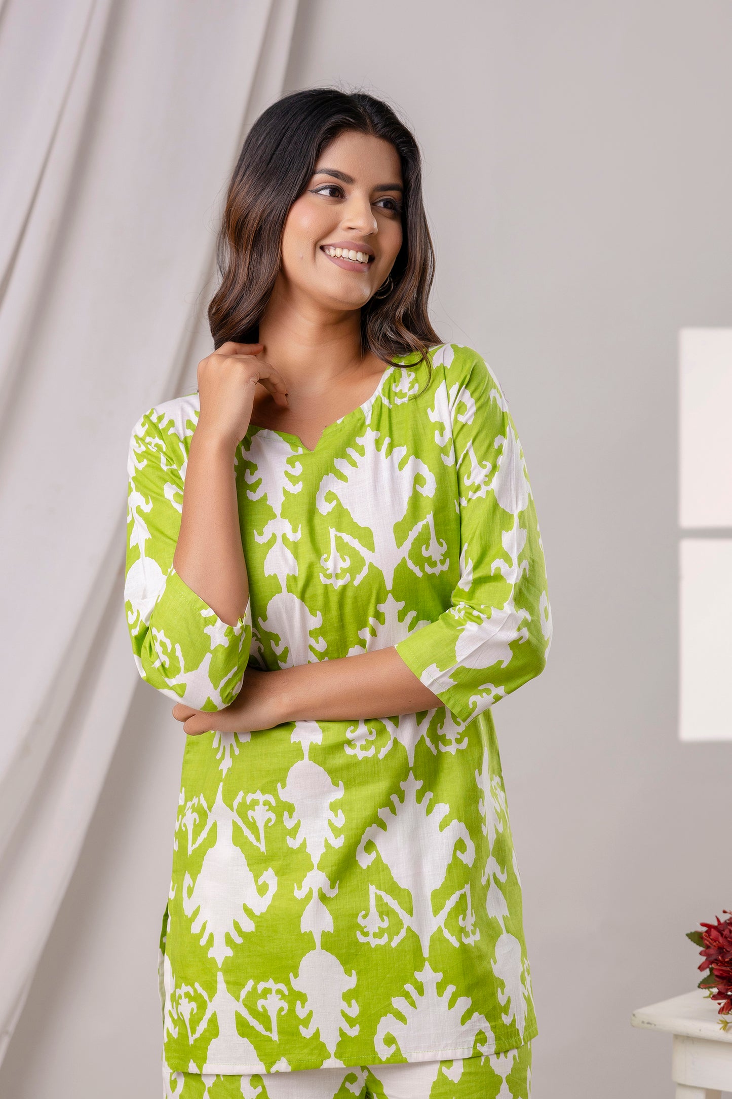 PoshArt Parrot Green Printed Cotton Co-ord set.