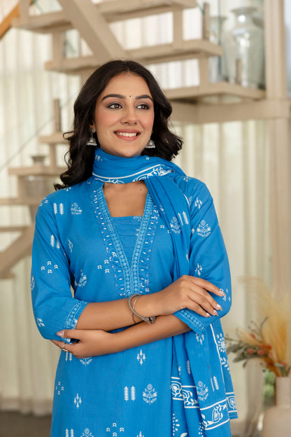 Poshart Cotton Kurta Pant Duptta Set.