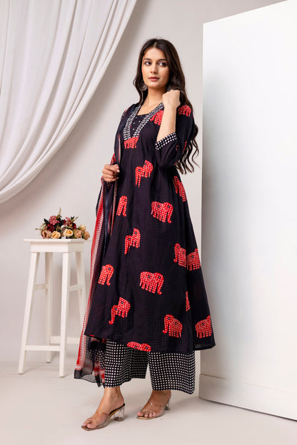 Poshart Hathi Print Cotton Kurta Pant Duptta Set.