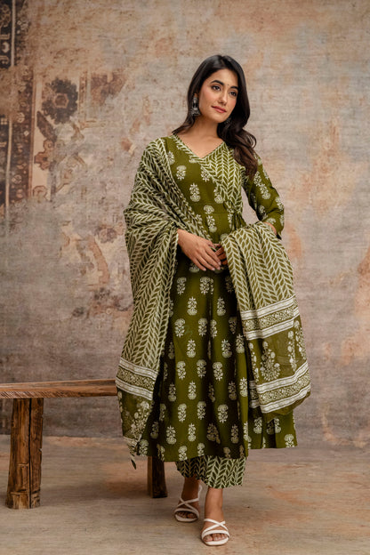 PoshArt Printed Reyon Kurta Pant Duptta Set.
