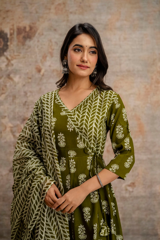 PoshArt Printed Reyon Kurta Pant Duptta Set.