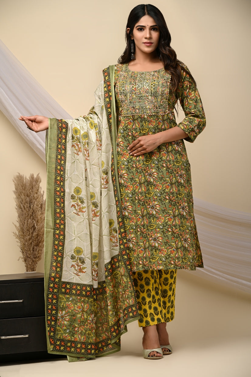 PoshArt Green Floral Straight Kurti Pant Set With Duptta