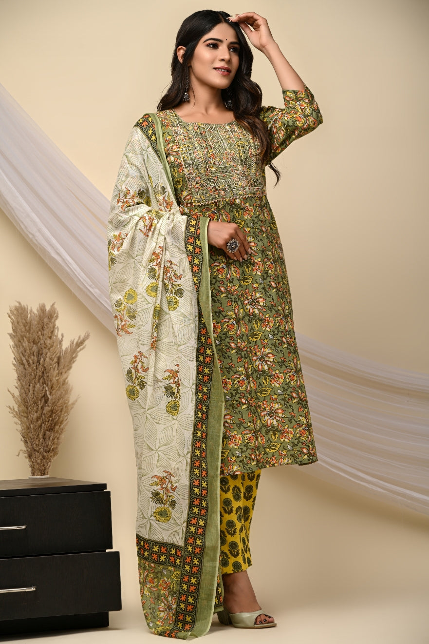 PoshArt Green Floral Straight Kurti Pant Set With Duptta