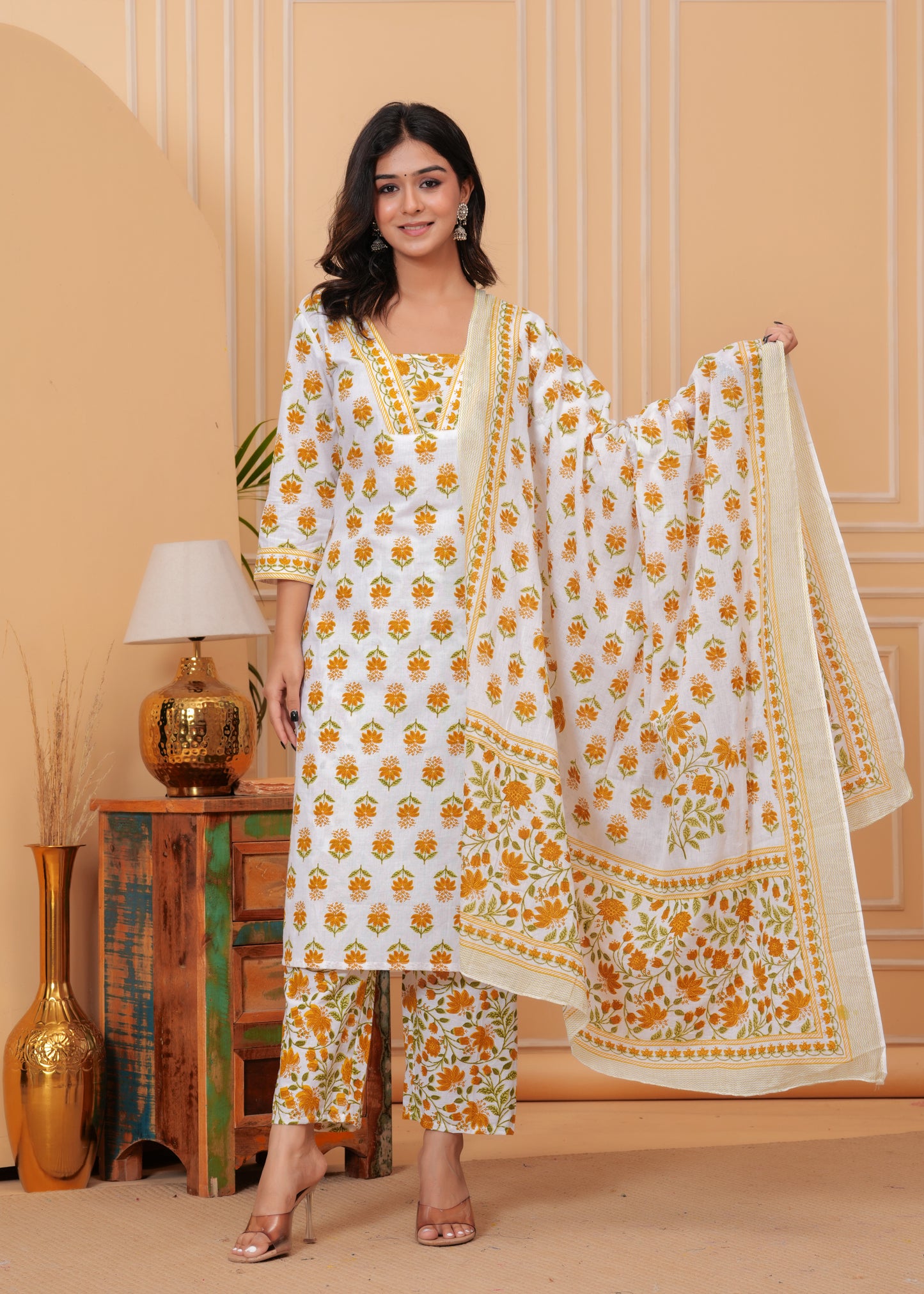 PoshArt White Printed Kurta Set