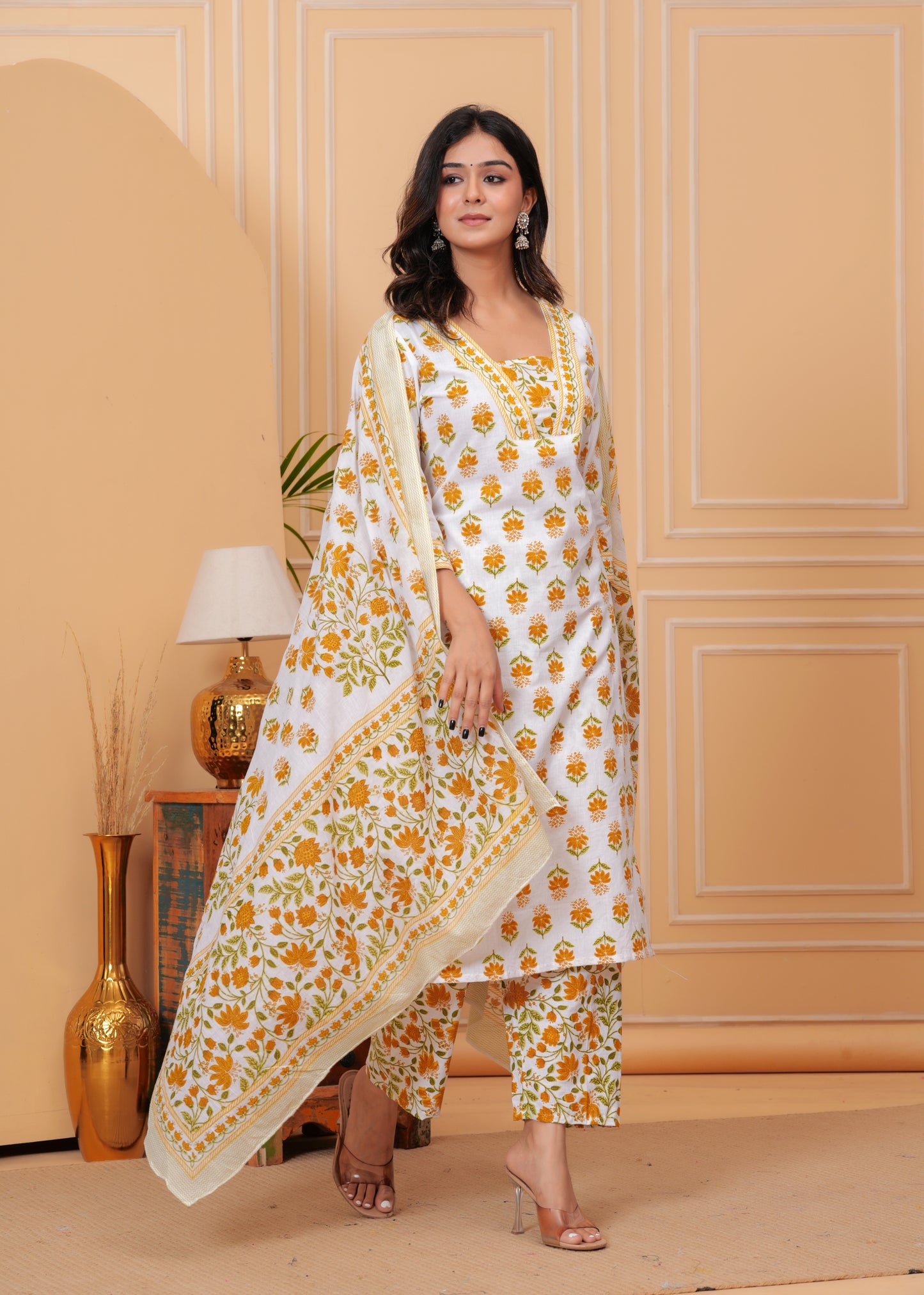 PoshArt White Printed Kurta Set