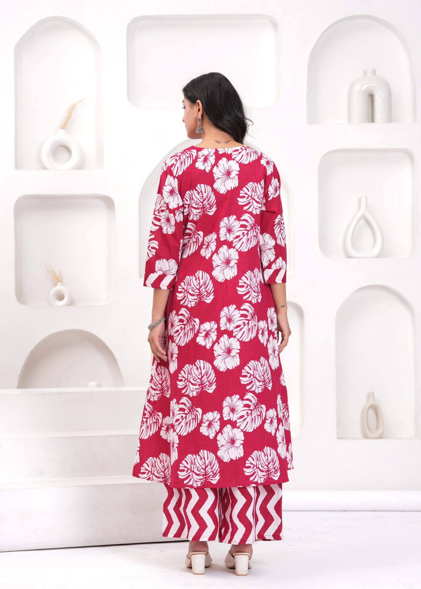 PoshArt Printed Cotton Kurta Pant Duptta Set.