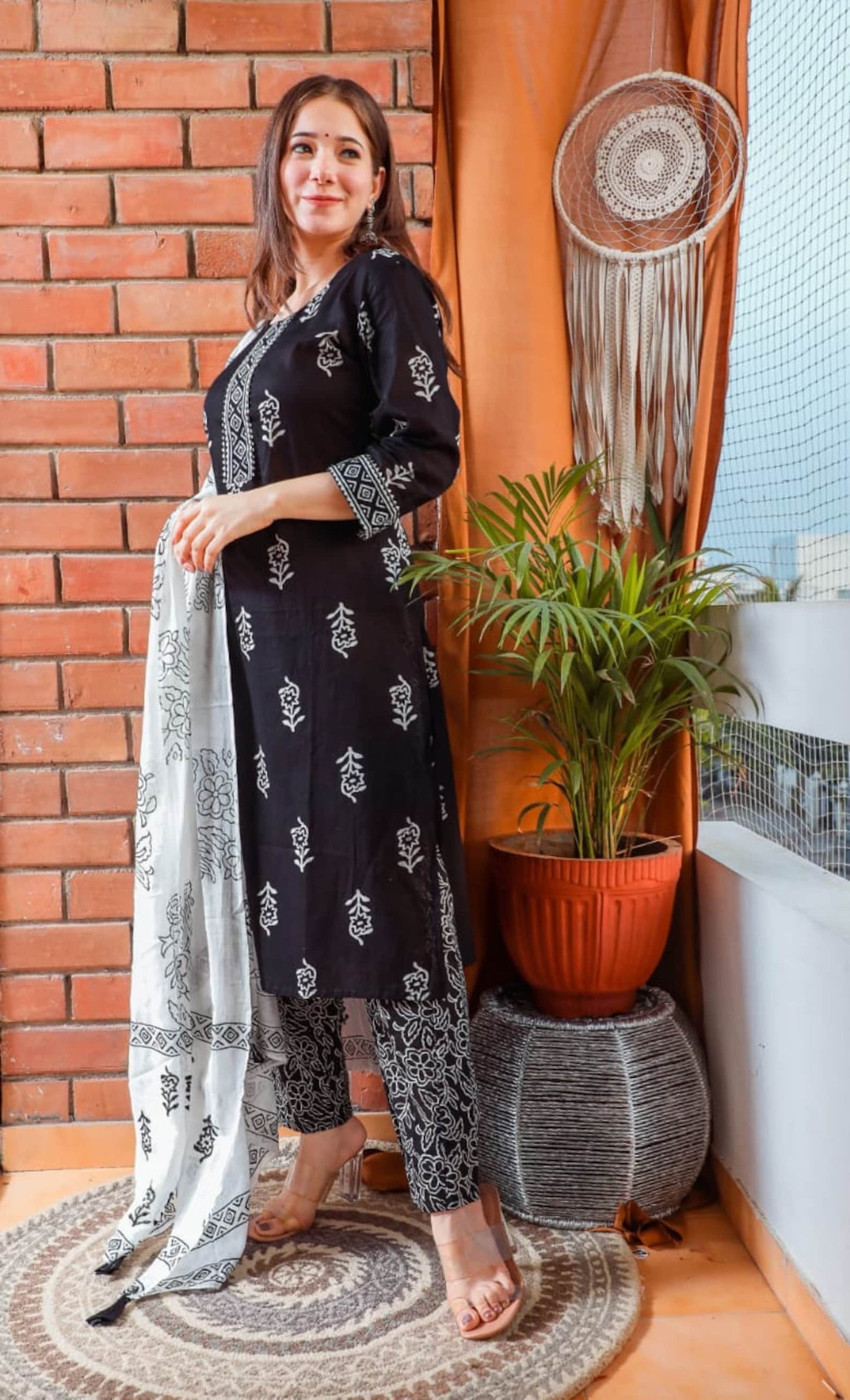 PoshArt Black And White Kurti Pant Duptta