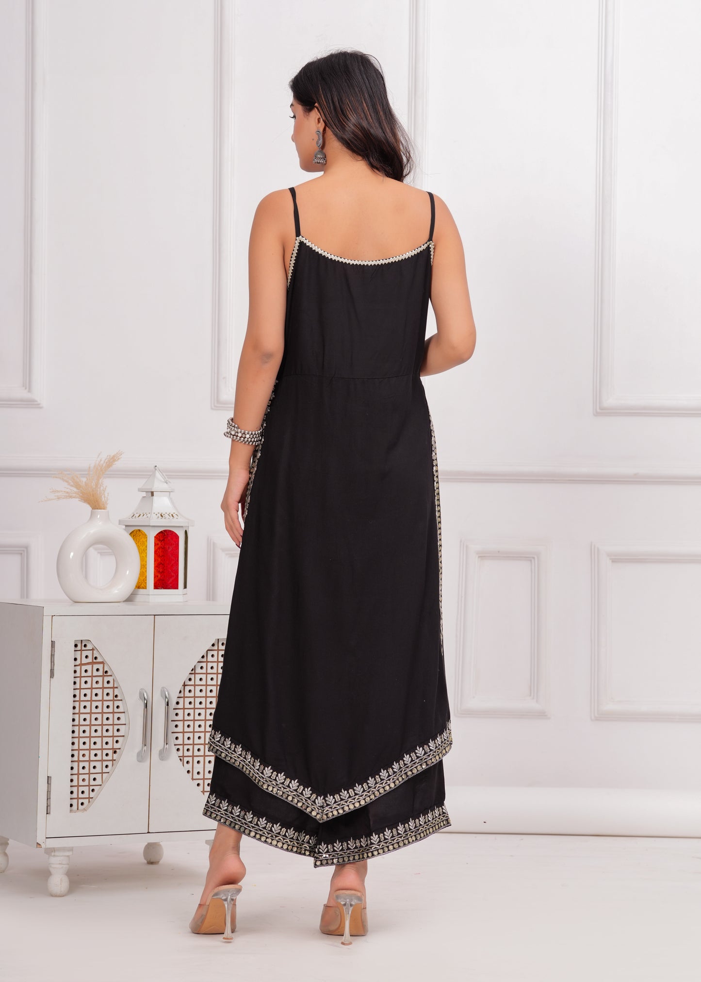 PoshArt Black Sleeveless Kurta Set