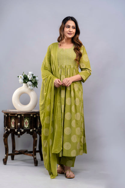 PoshArt Green Bandhej A-Line Kurta Set With Dupatta