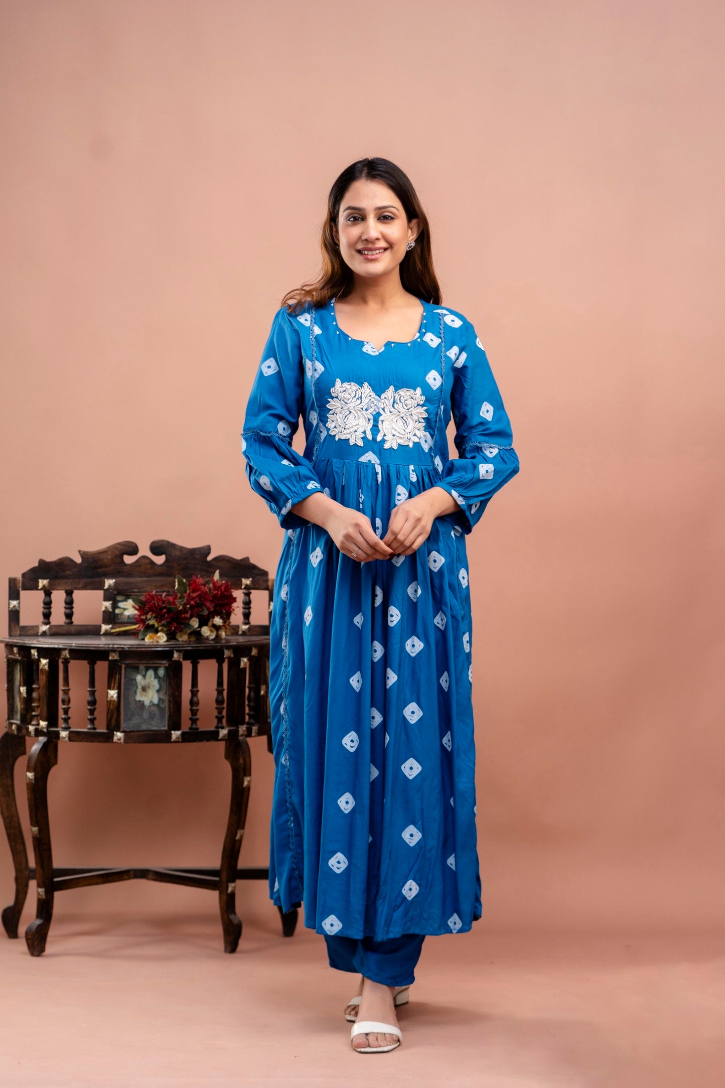 PoshArt Blue Bandhej Kurta And Pant Set