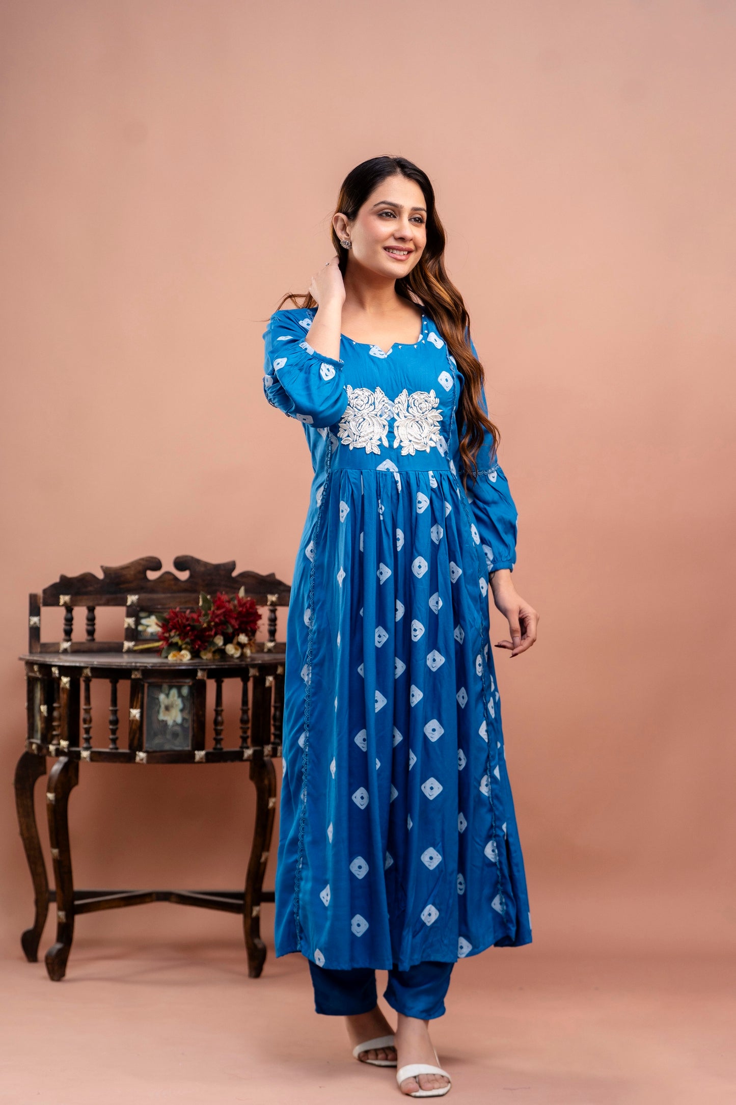 PoshArt Blue Bandhej Kurta And Pant Set